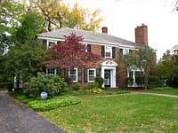 21925 Parnell Rd photo 1