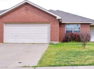 1529 Hedgewood Trl, Fort Worth, TX 76112