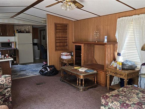 4th image of 8861 Shur Lee Ln