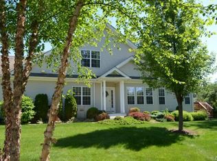 14 Carlson Ridge Ct, New Milford, CT 06776