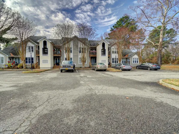 3814 Wyatt Dr, Portsmouth, VA 23703