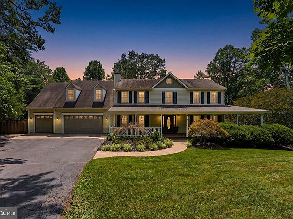 2nd image of 7154 Chesterfield Dr
