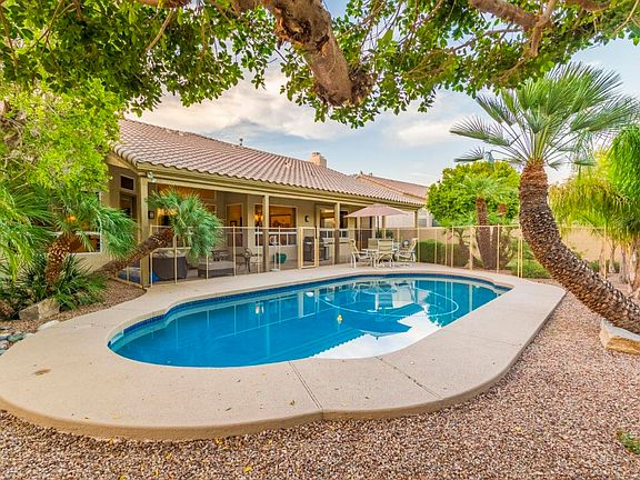 4th image of 5533 E Campo Bello Dr