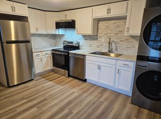 532 N 1st St #2, Marshalltown, IA 50158
