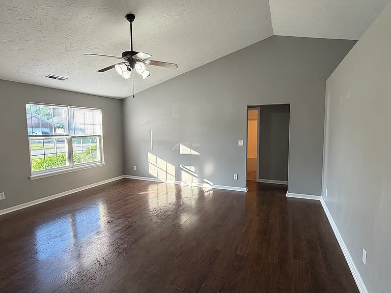 112 Savannah Nicole Rd — Photo 12
