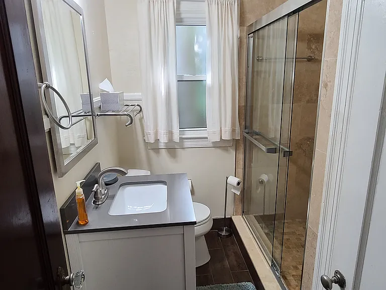 722 S Lake Formosa Dr — Photo 10