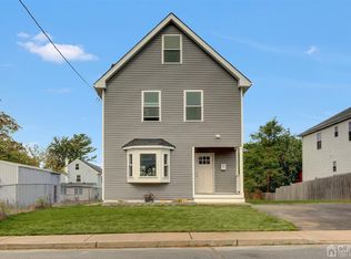 34 Gaston St, Aberdeen, NJ 07747