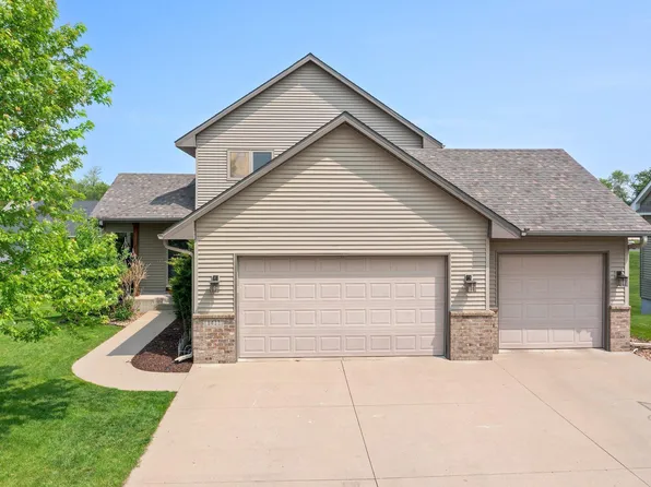 1411 8th Street Ct SE, New Prague, MN 56071