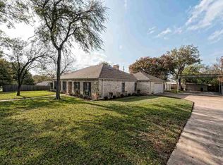 8809 Oriole Dr, Woodway, TX 76712