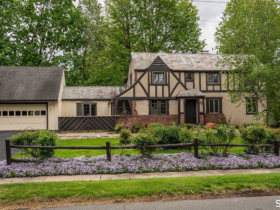 1st image of 2308 Albany Avenue