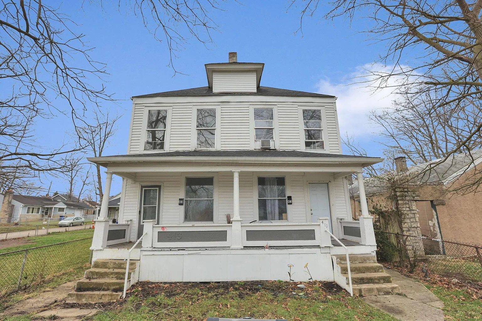 411-413 Ryan Ave photo 1