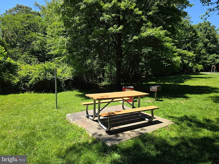 2852 Yarn Ct — Photo 42