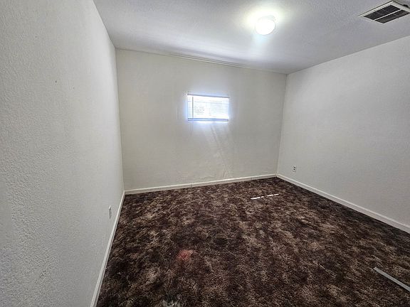 5th image of 736 W 12th St #8EAD68689