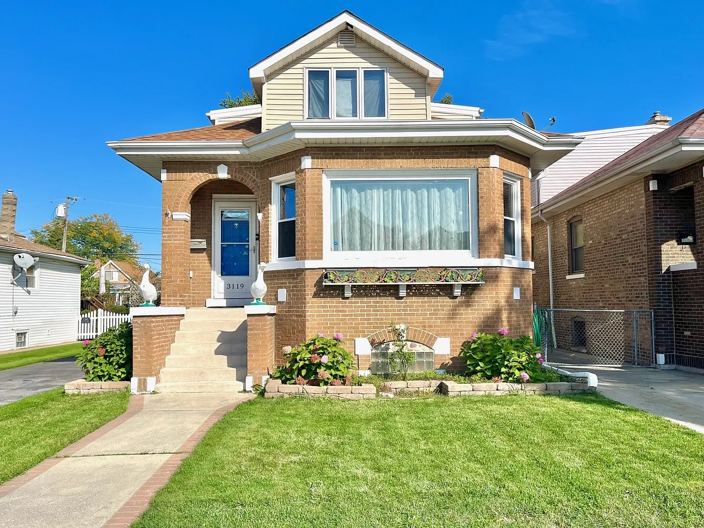 3119 N Octavia Ave photo 1