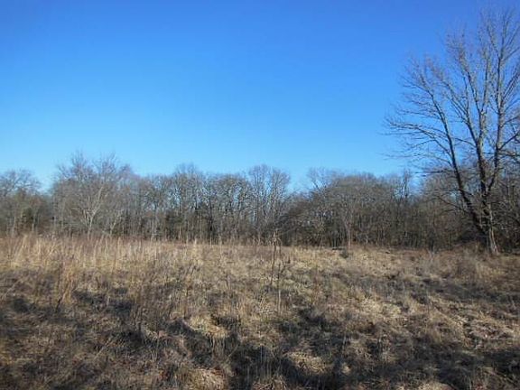 4th image of 1854 County Road 925 E