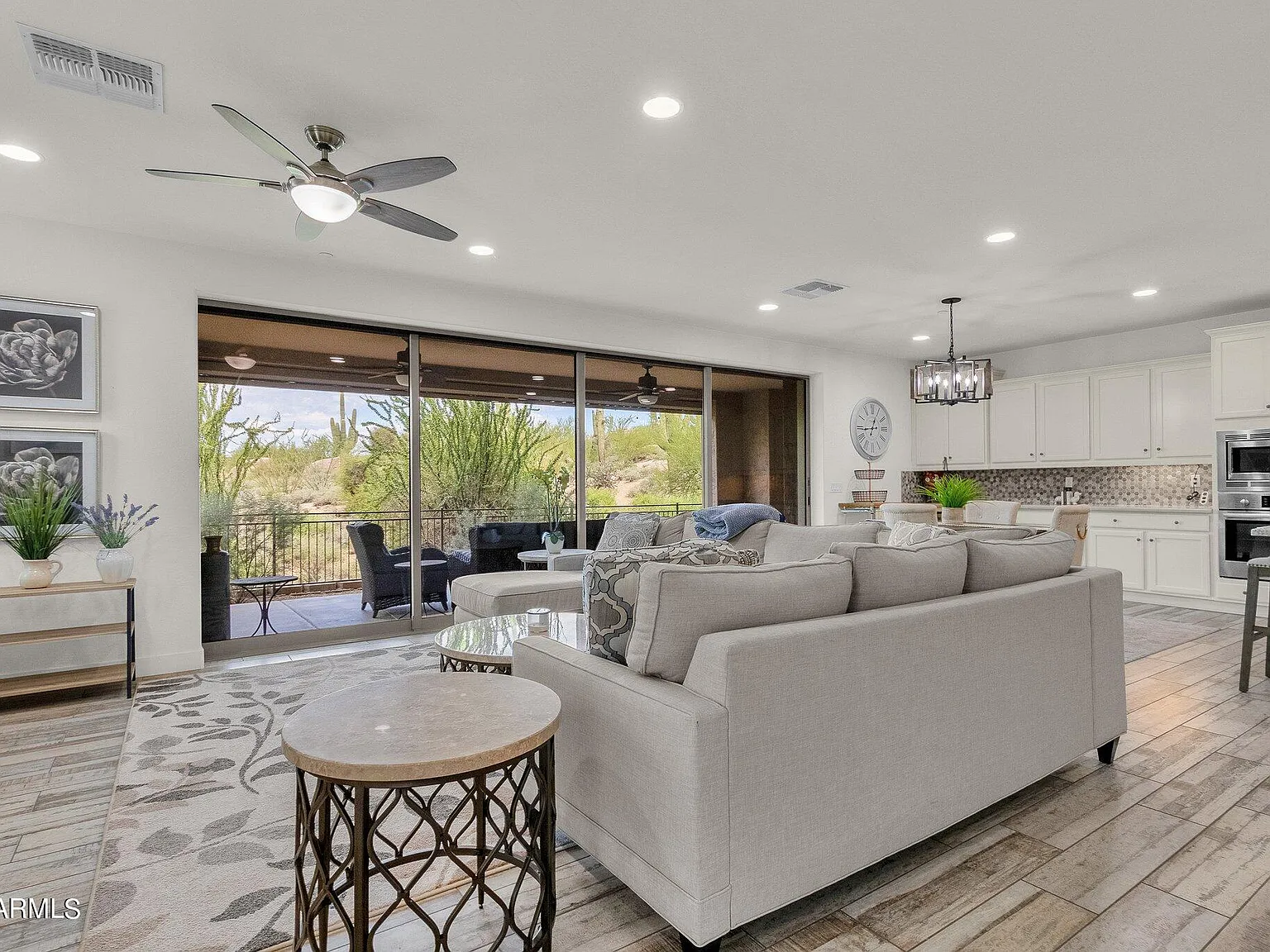 2 bed, 2.0 bath, 1909 sqft, $4,500 — Photo 3