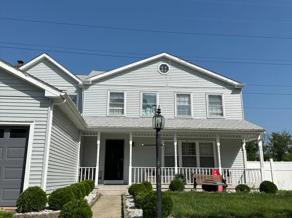 176 Knotty Oak Dr, Mount Laurel, NJ 08054