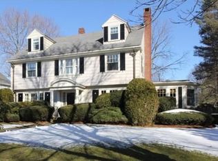 102 Fair Oaks Park, Needham, MA 02492