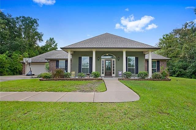 1st image of 5021 Barataria Blvd