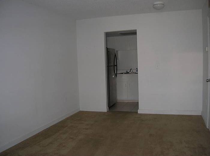 Living Rm