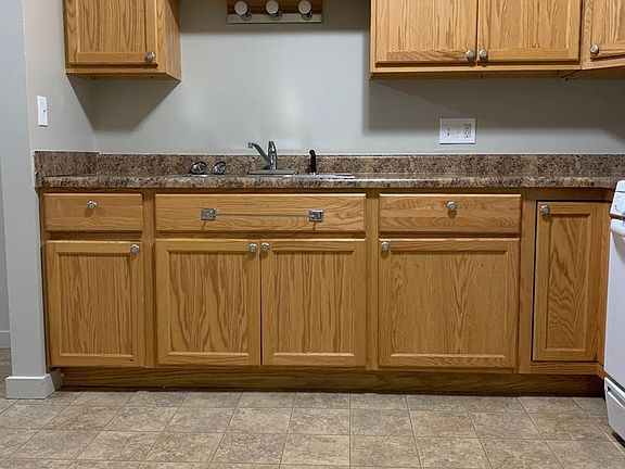 4th image of 650 36th St SW APT 201