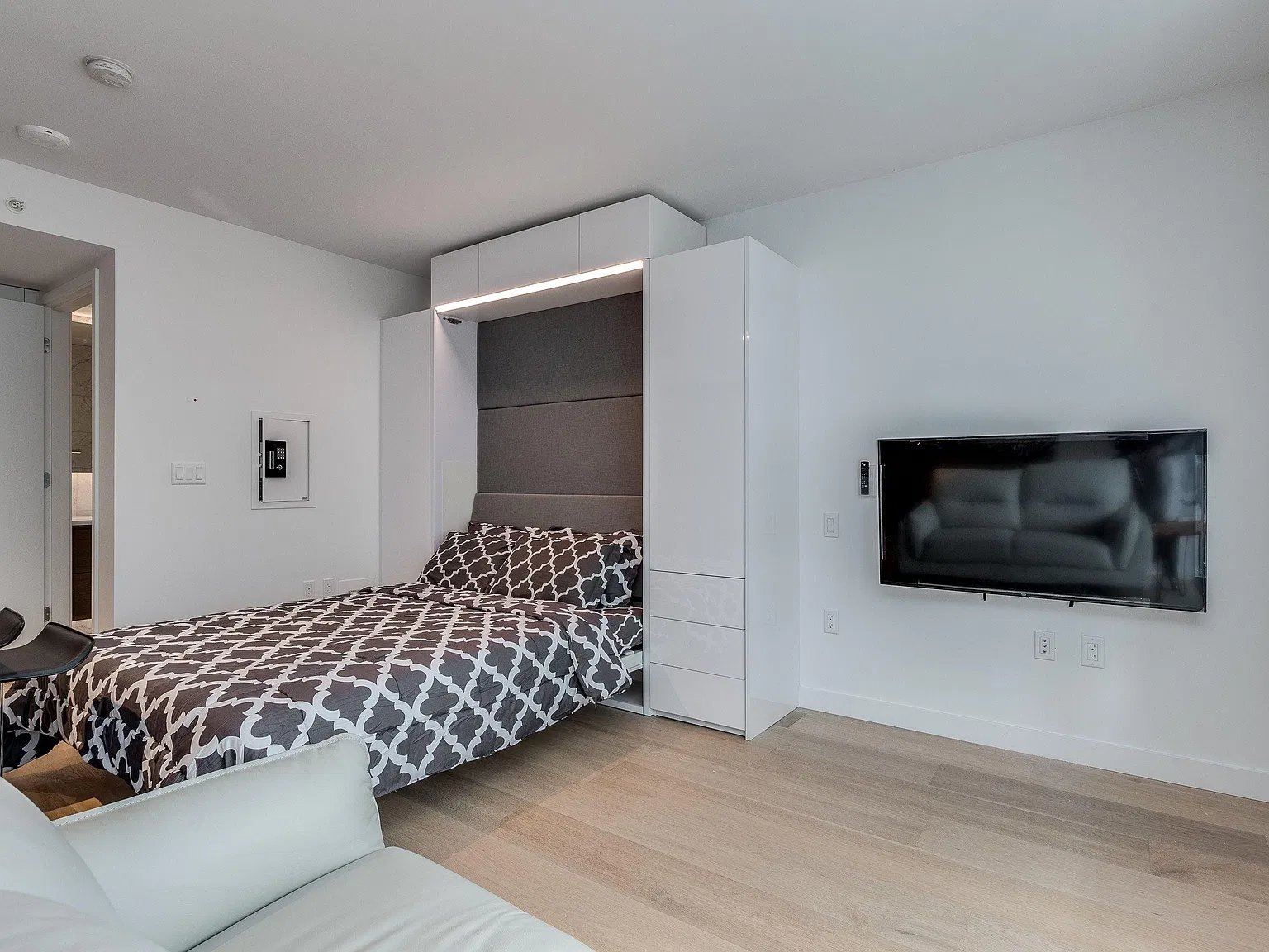 Studio, 459 sqft, $2,790 — Photo 4