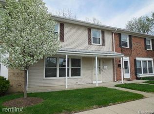 13366 Lake Point Blvd, Belleville, MI 48111