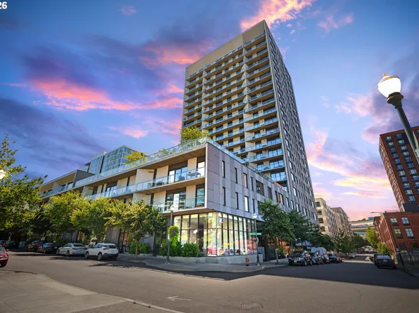 1150 NW Quimby St Unit 426, Portland, OR 97209