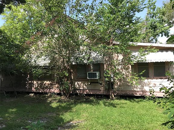 5th image of 126 Texas Ave