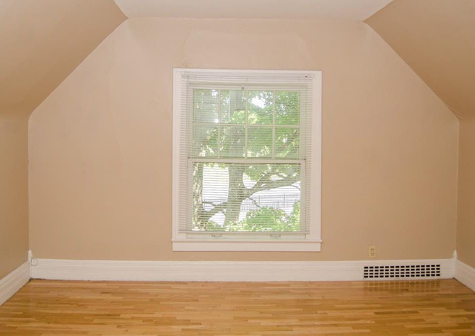 1st image of 901 N Wheeling Ave