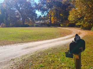 9300 Salem Church Rd, North Chesterfield, VA 23237