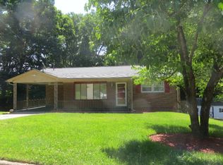 137 Lipton Ln, Danville, VA 24541