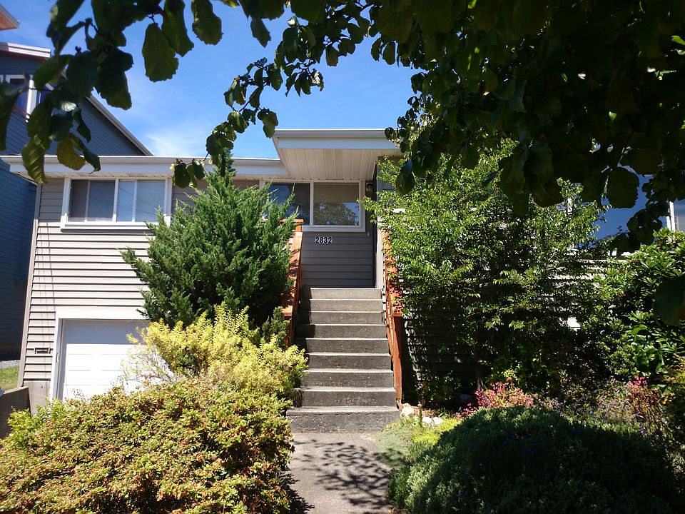 2nd image of 2832 NW 61st St