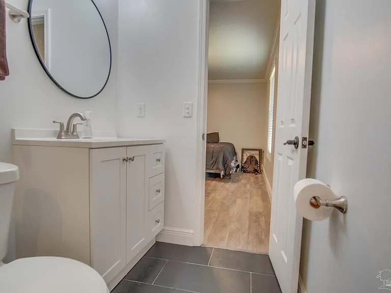 7667 Old Hickory Dr — Photo 24