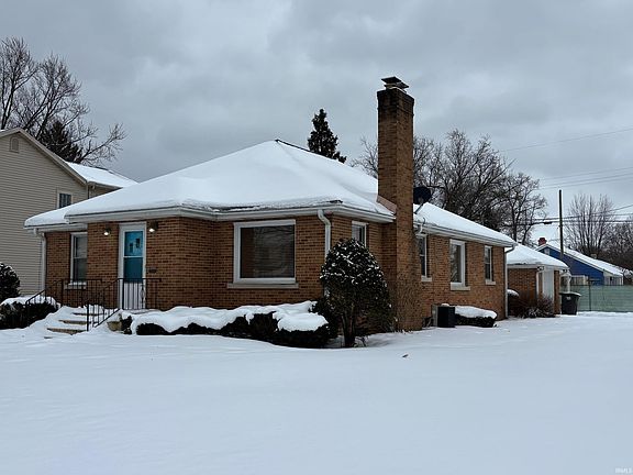 3rd image of 1541 Strong Ave