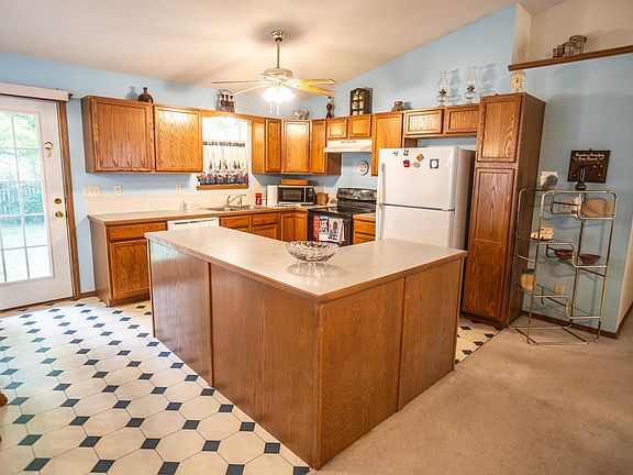 4th image of 2613 W 44th St S