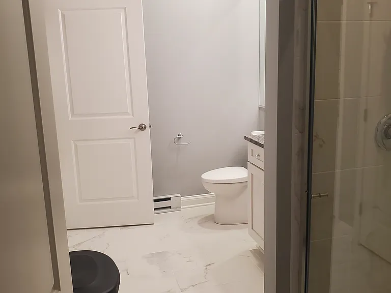 709 E Genesee St #C — Photo 5
