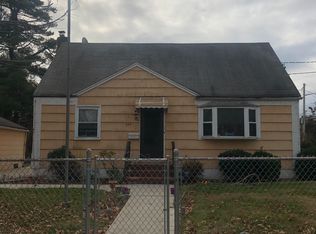 556 Southern Pkwy, Uniondale, NY 11553