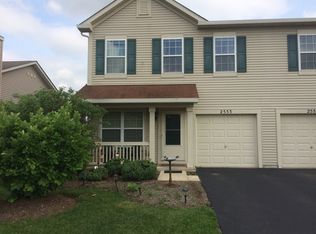 2553 Ross St, Hampshire, IL 60140