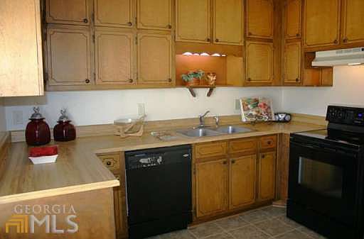 5th image of 120 Meadowview Dr