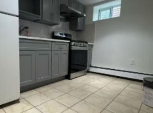 (Undisclosed Address), Fresh Meadows, NY 11365