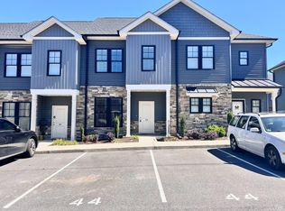 44 High St, Lynchburg, VA 24501