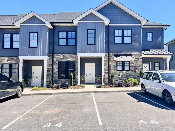 44 High St, Lynchburg, VA 24501