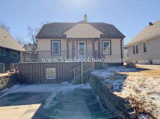 5027 Maple St, Omaha, NE 68104