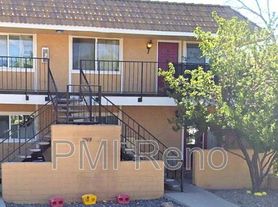 2908 Salem Pl
