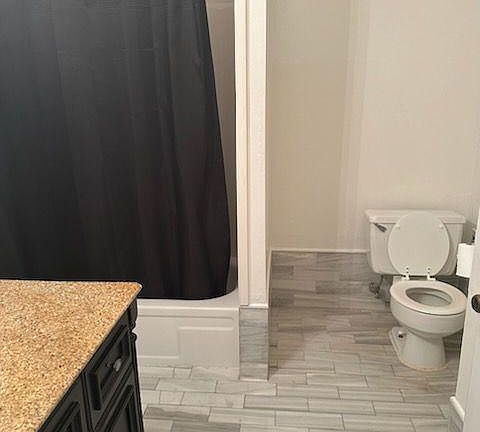 3rd image of 6054 Laurel St #B