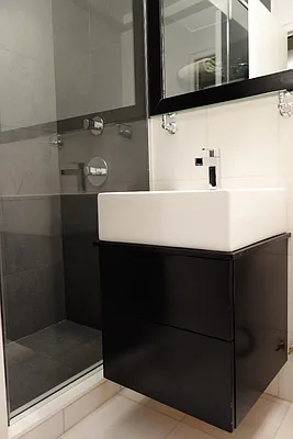 Sold by Real Direct | media 10