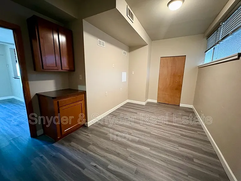 777 W Market St #C-2 — Photo 14