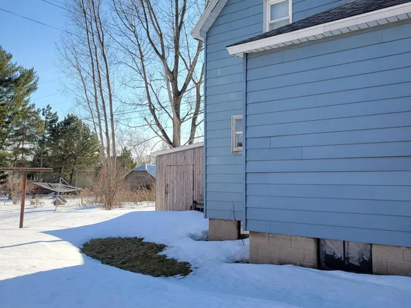 312 N 11th Ave, Alpena, MI 49707