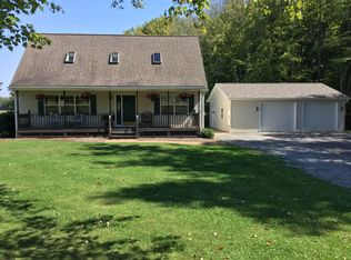 158 Diamond Rd, Grove City, PA 16127